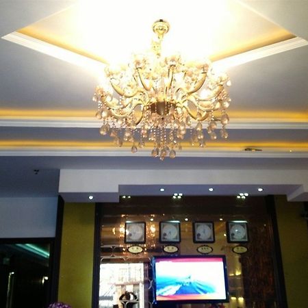 Jiujiu Holiday Hotel Shanghai Exterior photo