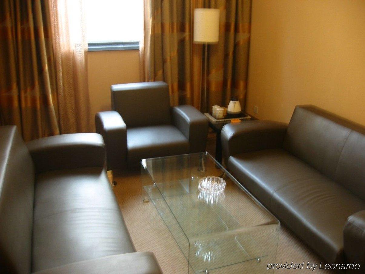 Jiujiu Holiday Hotel Shanghai Room photo