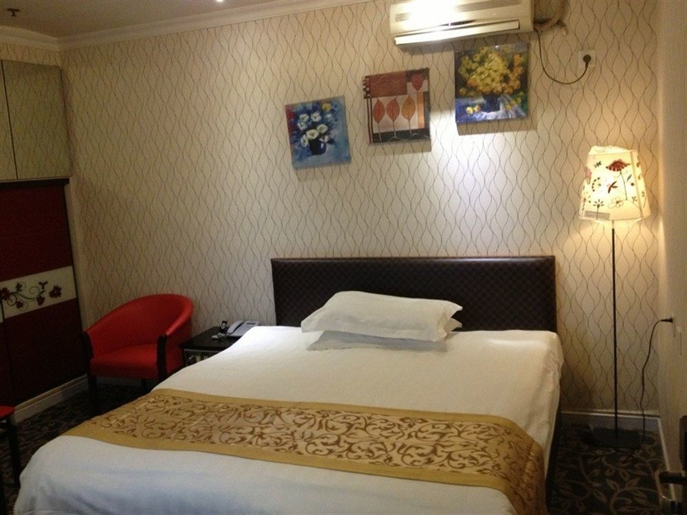 Jiujiu Holiday Hotel Shanghai Exterior photo